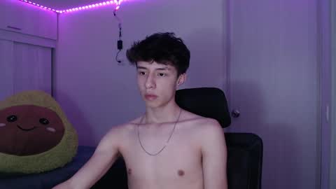 juanmres online show from 04-12-26, 02:16