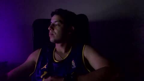 juannvalencia11 online show from 04-19-26, 04:34