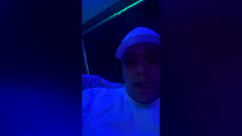 juanpablovg22 online show from 03-10-26, 05:18