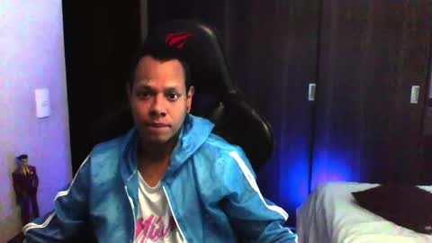 juanpt69 online show from 01-03-25, 01:59