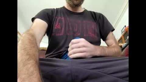 Snapshot of judah25 chatting on 05-10-26, 09:53 Jude online show from 05-10-26, 09:53