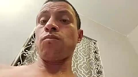 Carlos online show from 03-07-25, 07:19