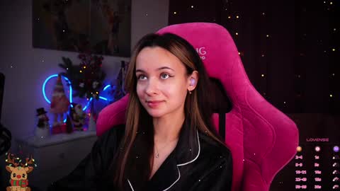 Angelina online show from 01-16-25, 07:41