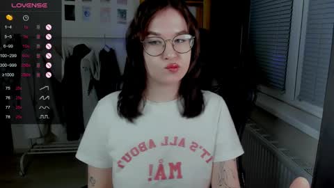 Bella online show from 04-05-26, 06:05