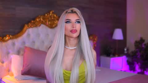 Jessye online show from 12-17-25, 09:32