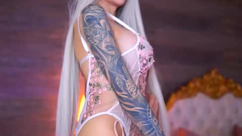 Snapshot of juicy_jessye chatting on 02-02-26, 08:51 Jessye online show from 02-02-26, 08:51