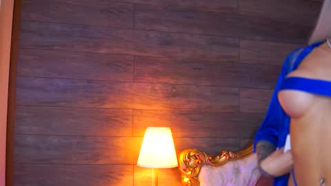 Snapshot of juicy_jessye chatting on 02-17-26, 09:21 Jessye online show from 02-17-26, 09:21