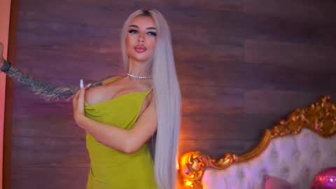 Snapshot of juicy_jessye chatting on 02-20-26, 09:15 Jessye online show from 02-20-26, 09:15