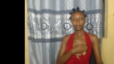 Snapshot of juicy_pinkpussy564197 chatting on 02-19-26, 04:52 olivia online show from 02-19-26, 04:52