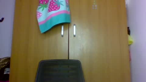 Snapshot of juicy_pussy1122 chatting on 01-07-26, 11:12 Emily online show from 01-07-26, 11:12