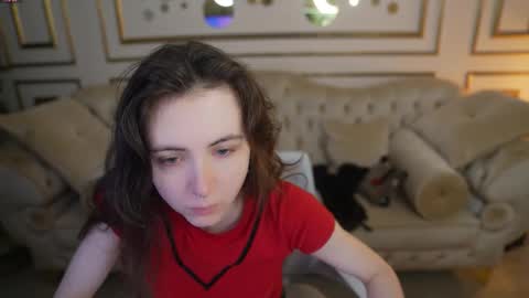 Snapshot of juicy_secrets_054 chatting on 02-15-26, 11:30 Elza online show from 02-15-26, 11:30