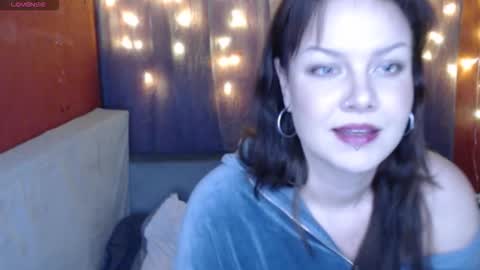 Snapshot of juicycandycam chatting on 12-16-25, 06:24 juicycandycam online show from 12-16-25, 06:24