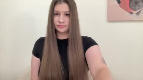 Snapshot of juicyhelenx chatting on 07-21-26, 02:30 Elena online show from 07-21-26, 02:30