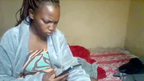 Snapshot of juicyicequeen chatting on 03-18-26, 02:47 juicyicequeen online show from 03-18-26, 02:47
