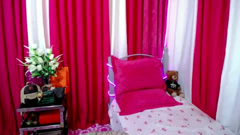 Snapshot of juicyliciousgirl chatting on 07-02-26, 09:37 Den online show from 07-02-26, 09:37