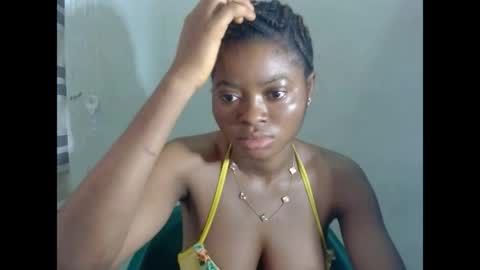 juicynpinkx online show from 04-06-26, 08:48