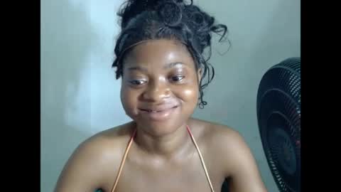 juicynpinkx online show from 04-20-26, 11:17