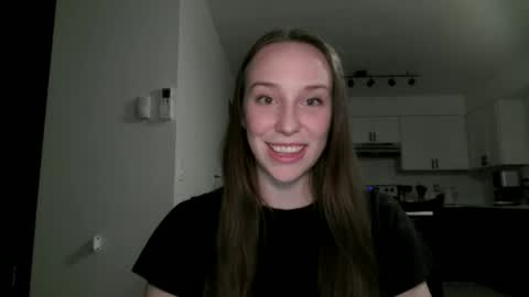 Snapshot of juicysavanah chatting on 10-28-25, 08:40 Sav online show from 10-28-25, 08:40