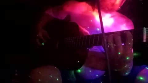 juicyweiner online show from 05-19-26, 07:58
