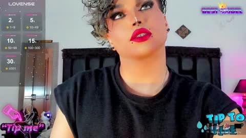 Snapshot of jujubee_lander chatting on 01-10-25, 07:21 Jujubee online show from 01-10-25, 07:21