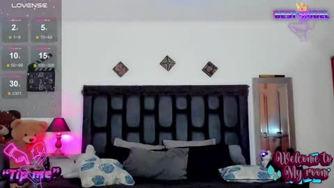 Snapshot of jujubee_lander chatting on 01-11-25, 04:25 Jujubee online show from 01-11-25, 04:25