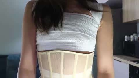 Julia online show from 03-08-25, 06:37