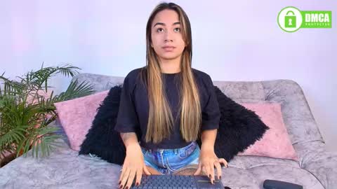 Jules and Gia online show from 03-23-26, 05:17