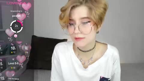 Snapshot of julescrown chatting on 02-24-25, 11:10 Jules online show from 02-24-25, 11:10