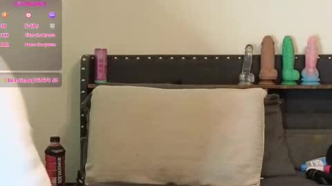 Julesss online show from 03-10-26, 06:51