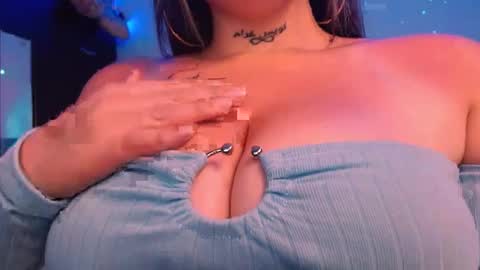  Juliana Torres  online show from 03-12-25, 10:17