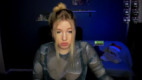 juli kisss online show from 02-06-25, 09:32
