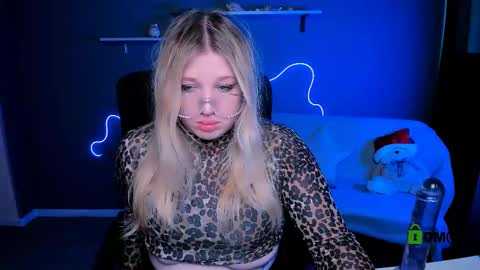 juli kisss online show from 03-04-25, 12:44
