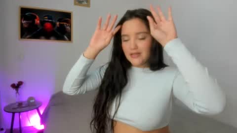 juli_santos_22 online show from 07-30-26, 01:43