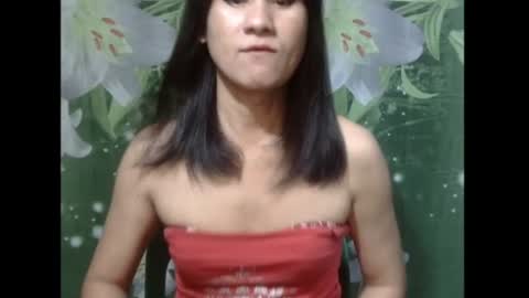 Snapshot of julia111987 chatting on 06-28-26, 01:28 JULIA online show from 06-28-26, 01:28