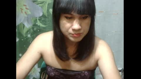 Snapshot of julia111987 chatting on 07-19-26, 06:11 JULIA online show from 07-19-26, 06:11