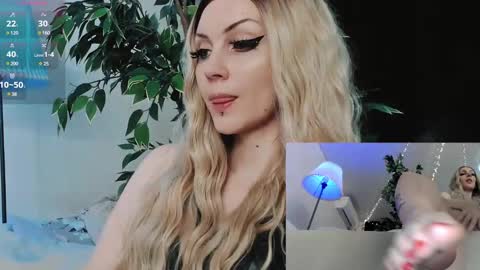 Snapshot of julia_wilson chatting on 03-04-25, 06:29 ALL MY CONTENT at online show from 03-04-25, 06:29