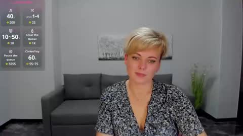 Julia online show from 12-07-24, 09:39