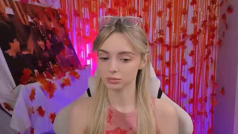 Julia online show from 11-21-25, 11:31