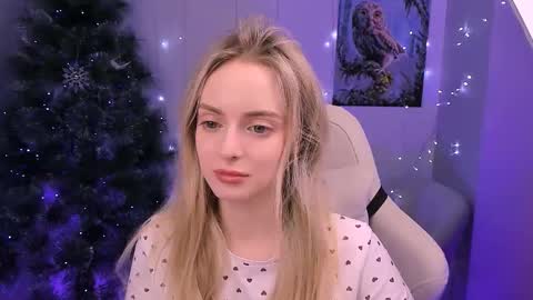 Julia online show from 01-14-26, 05:29