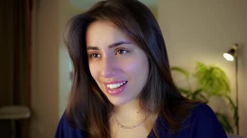 Snapshot of juliacontrol chatting on 02-27-26, 02:39 Molly online show from 02-27-26, 02:39