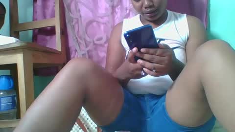 juliah02 online show from 01-30-25, 05:30