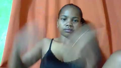 juliah02 online show from 04-14-26, 02:50
