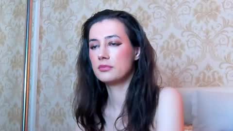 Snapshot of juliahunts chatting on 07-15-26, 11:15 JuliaHunt online show from 07-15-26, 11:15