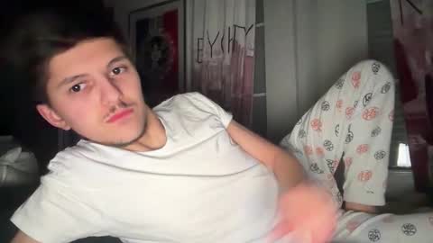 Julian1265 online show from 03-02-26, 11:00