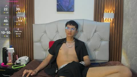 Julian Fox online show from 05-27-26, 09:01