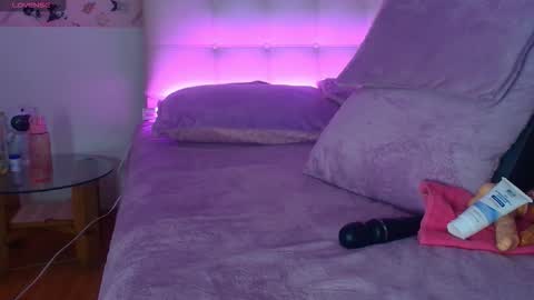 juliana_js_ online show from 02-23-26, 05:54