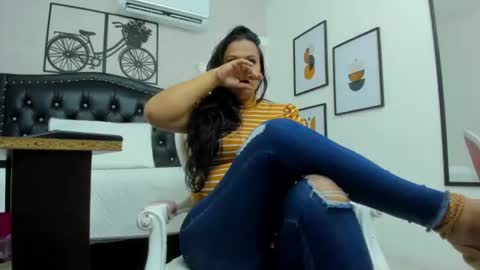 Snapshot of juliana_milf_ chatting on 07-06-26, 01:08 juliana_milf_ online show from 07-06-26, 01:08