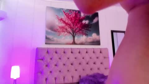  JULIANA CASTRO online show from 01-15-25, 05:47