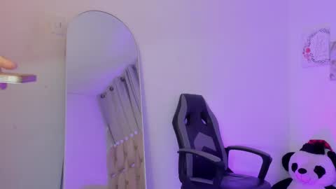 JulianaCarter online show from 12-16-25, 08:58