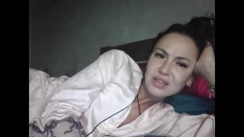 Snapshot of julianagold1 chatting on 01-31-25, 06:03 julianagold1 online show from 01-31-25, 06:03